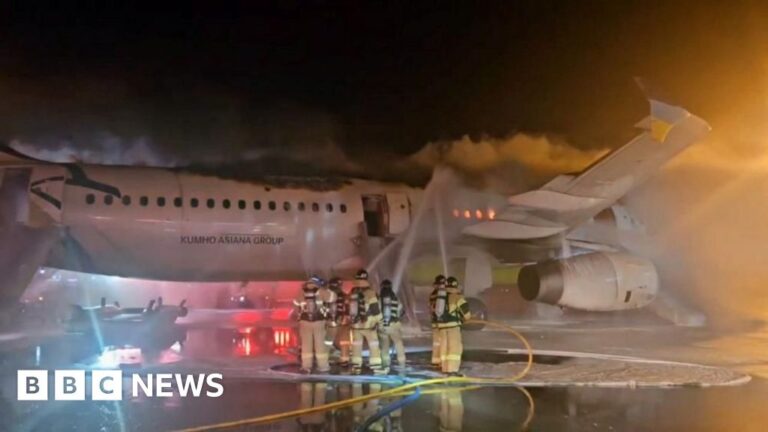 South Korea planes lead fire