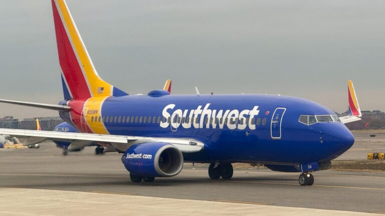 Southwest Airlines has made a new reduction in the cost of the company to reduce costs