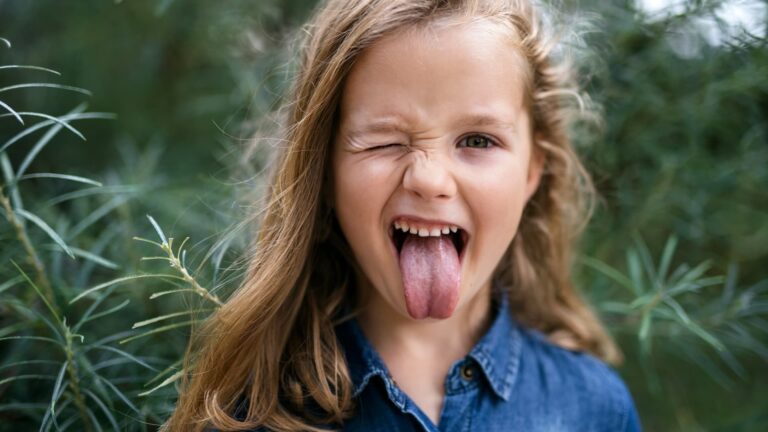 I studied over 200 children – 7 things parents of emotionally intelligent children do early