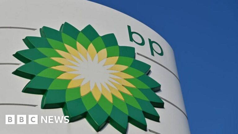 BP to cut 4,700 jobs to cut costs