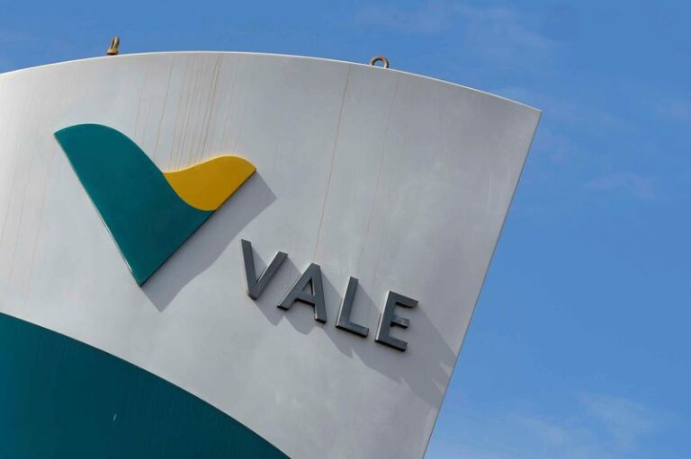 Cosan divests Vale shares to reduce debt, blames high interest rates