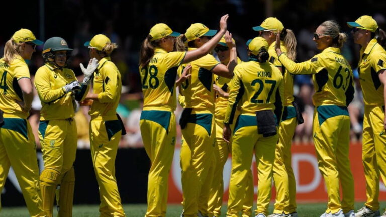 AU-W VS-W Dream 11 Forecasting Australia 2025 English women