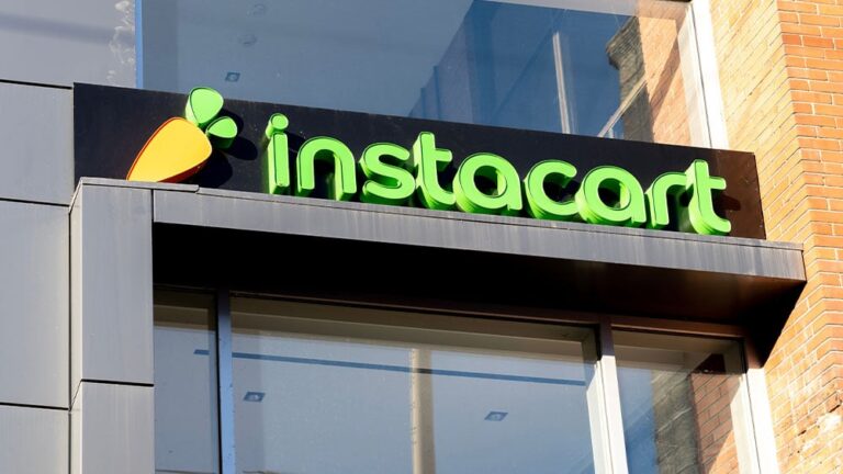 Instacart stock gets a buy call as competition from Uber, Amazon, DoorDash fears simplicity.