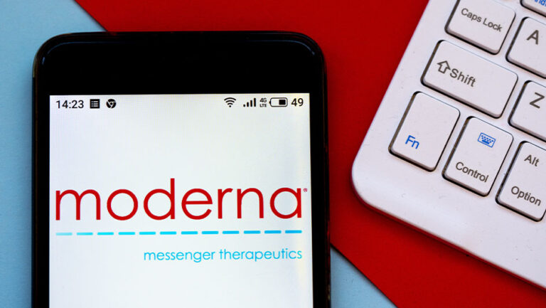 Moderna Stock has lost 94% of its value in four years. Is it for sale?