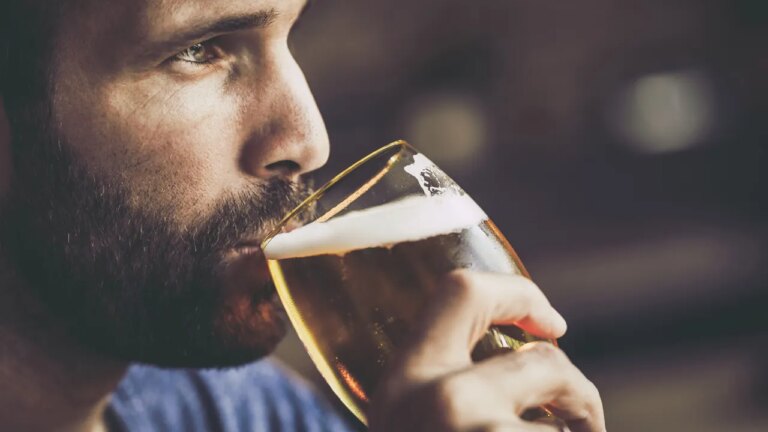 Alcohol-related cancer may prompt drinkers to try alternatives.