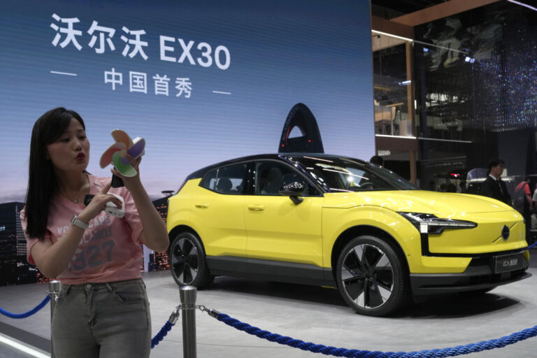 China’s electric car sales to grow by 2024 as gasoline car sales decline