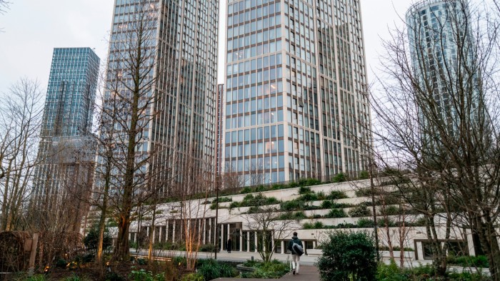 The court allows JLL to manage luxury London apartments linked to Evergrande