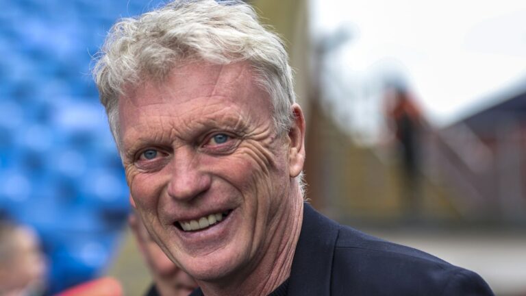 When David Moyes was appointed as manager of Everton, David Moyes, who is 16th in the Premier League after Sean Dyche was fired from the club | Football news