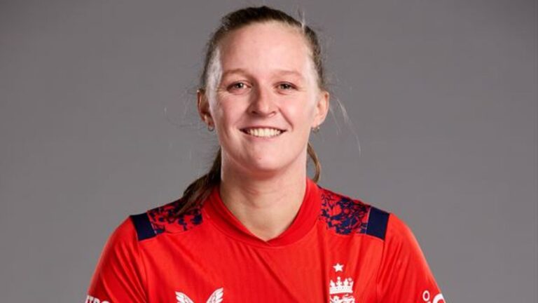 Lauren Filer: England fast bowler who could lead Australia to 2025 Women’s Ashes | Cricket news