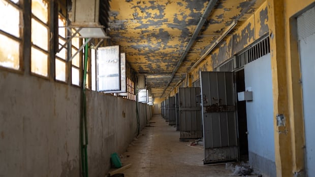 Graffiti on the walls of Assad’s prisons express the fear and love of suffering Syrians.